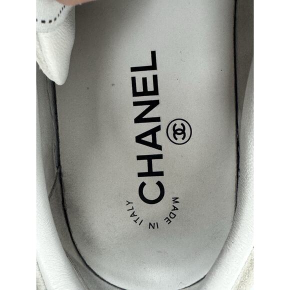 Chanel Fabric Women’s Logo Sneakers in Black and White, Size 37.5 - Picture 10 of 16